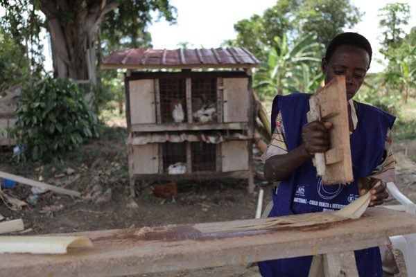 ONE Africa Award finalist 2012: How banana plants are helping Ugandan girls stay in school longer
